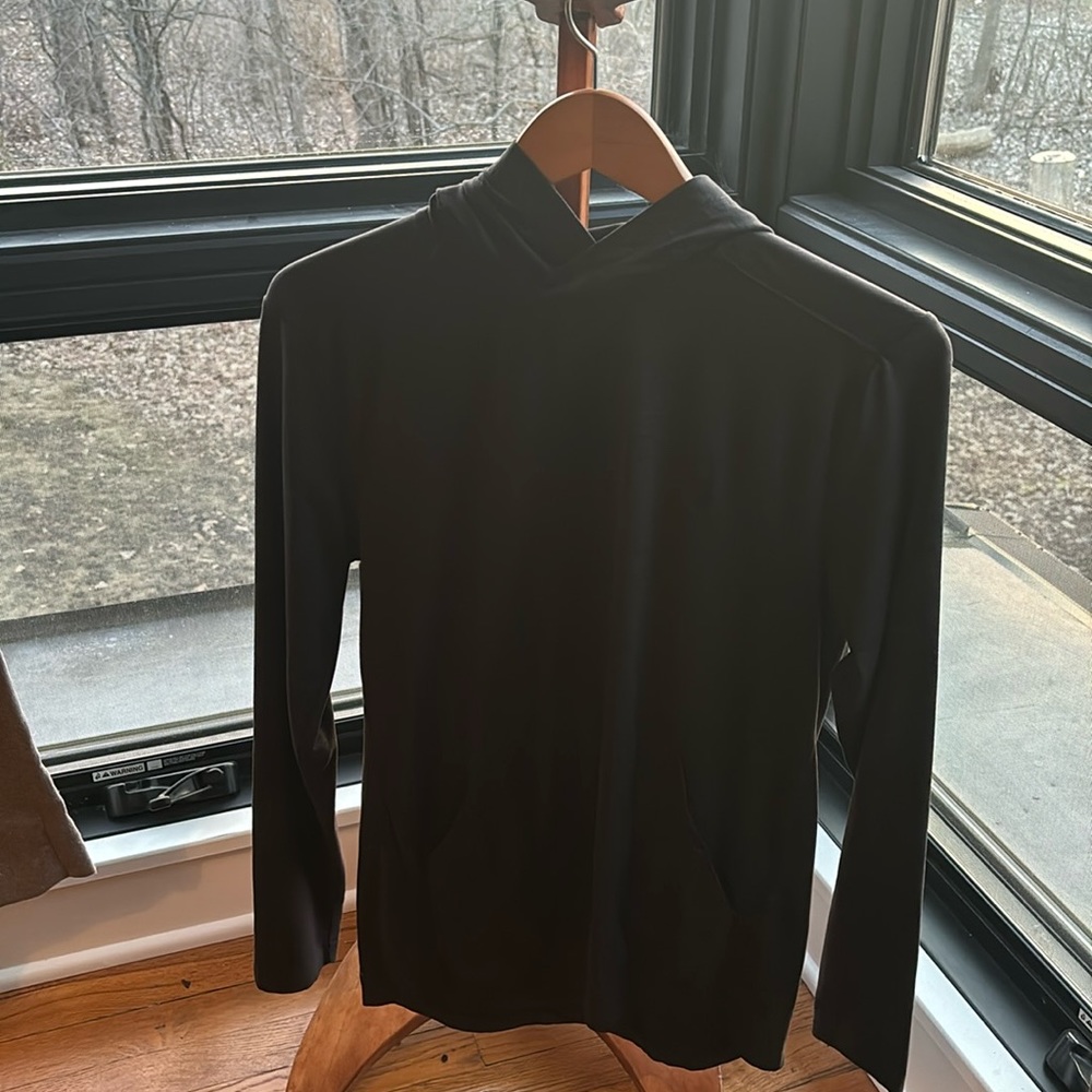 Spyder men’s active pullover, size small, 88% polyester 12% cotton